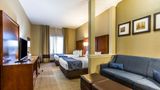 <b>Comfort Suites Suite</b>. Images powered by <a href="https://iceportal.shijigroup.com/" title="IcePortal" target="_blank">IcePortal</a>.