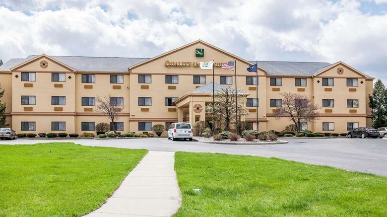 <b>Quality Inn & Suites Exterior</b>. Images powered by <a href="https://iceportal.shijigroup.com/" title="IcePortal" target="_blank">IcePortal</a>.