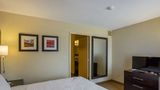 Clarion Inn & Suites Evansville Room