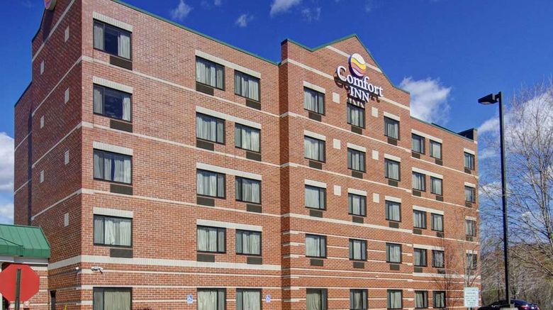 Comfort Inn Boston/Woburn Exterior. Images powered by <a href="https://iceportal.shijigroup.com" target="_blank" rel="noopener">Ice Portal</a>.