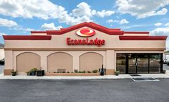 Econo Lodge In Town