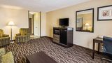 Quality Inn & Suites Frostburg Suite
