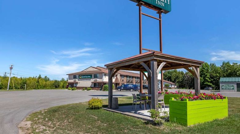 <b>Quality Inn St Ignace Exterior</b>. Images powered by <a href="https://iceportal.shijigroup.com/" title="IcePortal" target="_blank">IcePortal</a>.