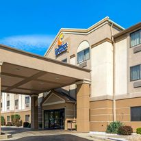 Comfort Inn & Suites