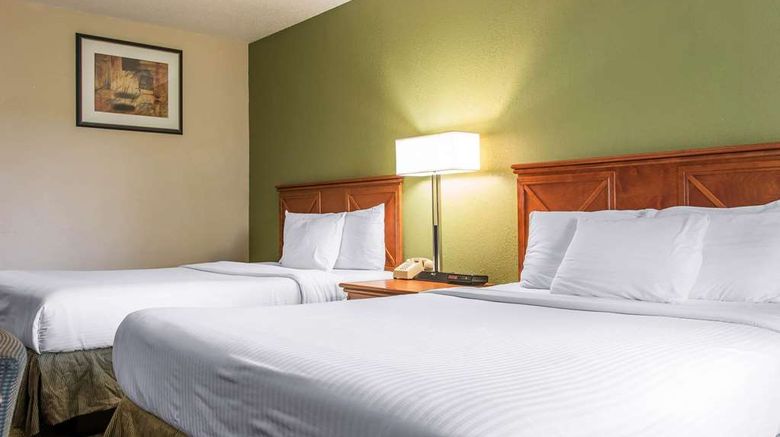 <b>Rodeway Inn Grand Haven Room</b>. Images powered by <a href="https://iceportal.shijigroup.com/" title="IcePortal" target="_blank">IcePortal</a>.