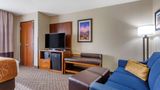 <b>Comfort Suites Hobbs Suite</b>. Images powered by <a href="https://iceportal.shijigroup.com/" title="IcePortal" target="_blank">IcePortal</a>.