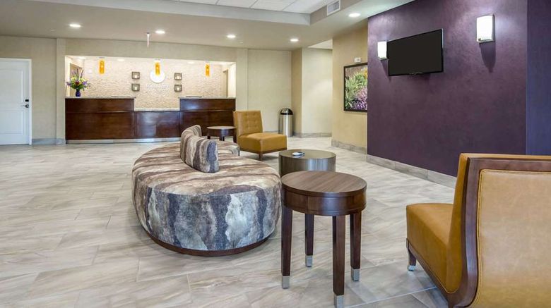<b>Comfort Inn & Suites Lovington Lobby</b>. Images powered by <a href="https://iceportal.shijigroup.com/" title="IcePortal" target="_blank">IcePortal</a>.