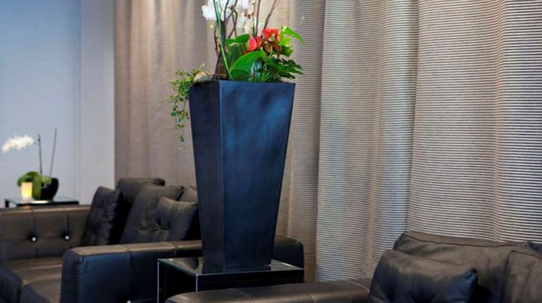 <b>Quality Hotel Sogndal Lobby</b>. Images powered by <a href="https://iceportal.shijigroup.com/" title="IcePortal" target="_blank">IcePortal</a>.