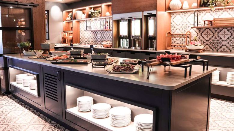 <b>Quality Hotel Sogndal Restaurant</b>. Images powered by <a href="https://iceportal.shijigroup.com/" title="IcePortal" target="_blank">IcePortal</a>.