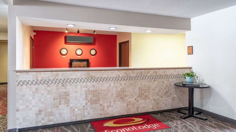 <b>Econo Lodge Lobby</b>. Images powered by <a href="https://iceportal.shijigroup.com/" title="IcePortal" target="_blank">IcePortal</a>.