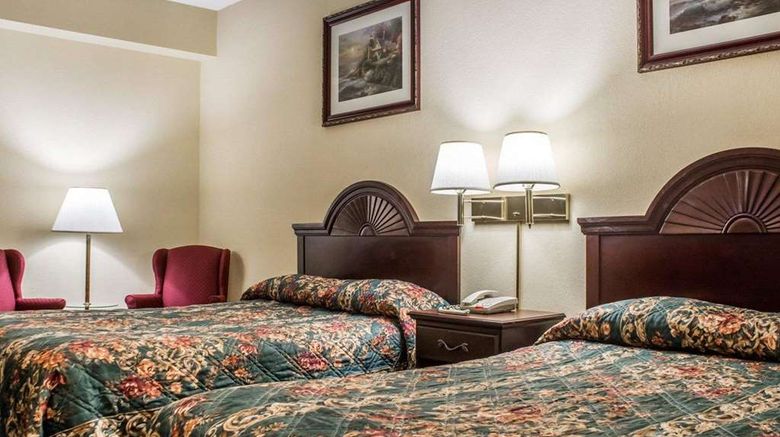 <b>Econo Lodge Inns & Suites Airport Room</b>. Images powered by <a href="https://iceportal.shijigroup.com/" title="IcePortal" target="_blank">IcePortal</a>.