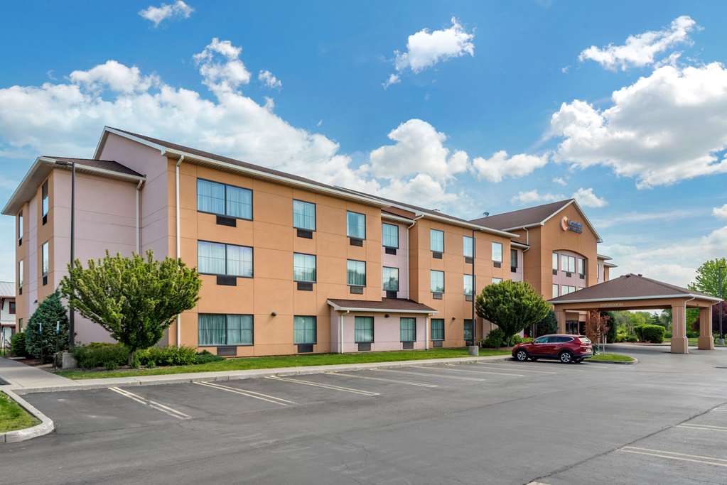 Comfort Inn Suites Farmington Tourist Class Farmington NY