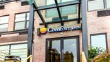 <b>Comfort Inn Midtown West Exterior</b>. Images powered by <a href="https://iceportal.shijigroup.com/" title="IcePortal" target="_blank">IcePortal</a>.