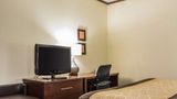 <b>Comfort Inn & Suites Suite</b>. Images powered by <a href="https://iceportal.shijigroup.com/" title="IcePortal" target="_blank">IcePortal</a>.