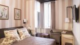 Des Deux Iles Hotel Room