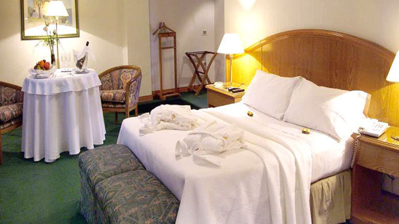 <b>Solans Presidente Room</b>. Images powered by <a href="https://leonardo.com/" title="Leonardo Worldwide" target="_blank">Leonardo</a>.