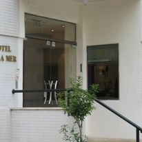 Hotel De La Mer
