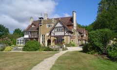 Farnham House Hotel
