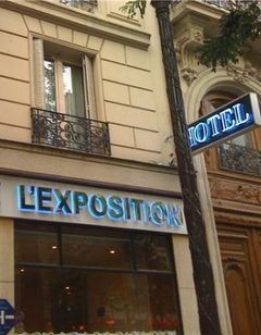 Hotel De L'Exposition Republique
