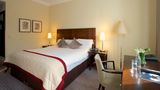 London Bridge Hotel Room