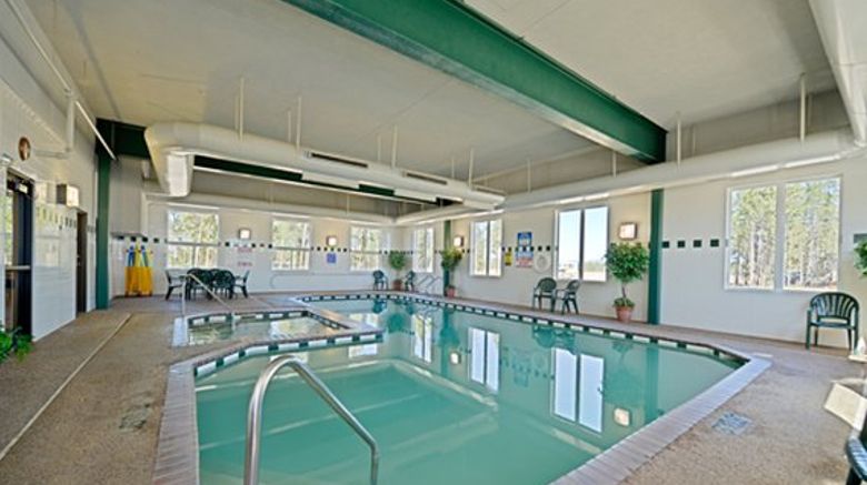 <b>Yellowstone West Gate Hotel Pool</b>. Images powered by <a href="https://leonardo.com/" title="Leonardo Worldwide" target="_blank">Leonardo</a>.