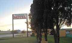 Tropicana Motel-Bastrop