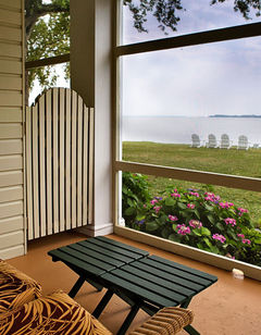 Sandaway Waterfront Lodging