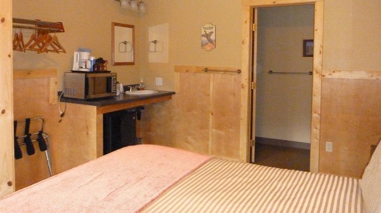 <b>McKinley Creekside Cabins Room</b>. Images powered by <a href="https://www.leonardoworldwide.com/" title="Leonardo Worldwide" target="_blank">Leonardo</a>.