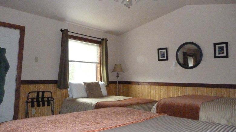 <b>McKinley Creekside Cabins Room</b>. Images powered by <a href="https://www.leonardoworldwide.com/" title="Leonardo Worldwide" target="_blank">Leonardo</a>.