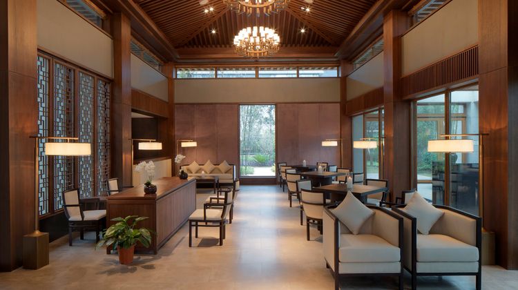 By-Spring Villa Lobby