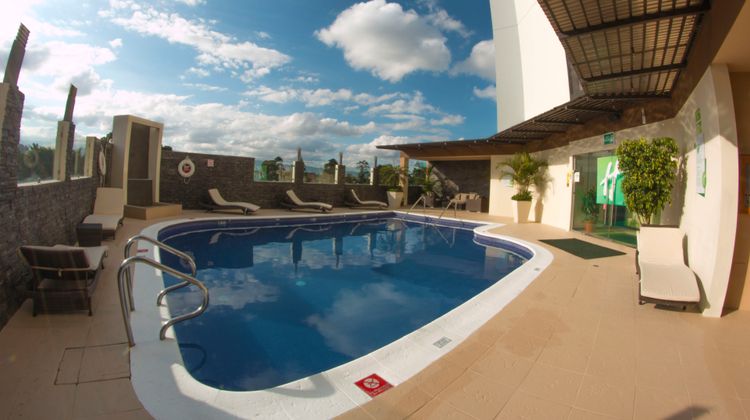 Holiday Inn Guatemala Pool