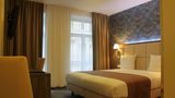 Dansaert Hotel Room