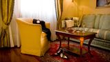 Bramante Hotel Room