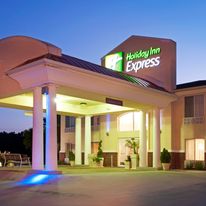 Holiday Inn Express Leesville