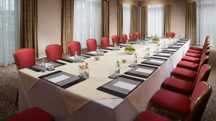 Omni Riverfront Hotel Meeting