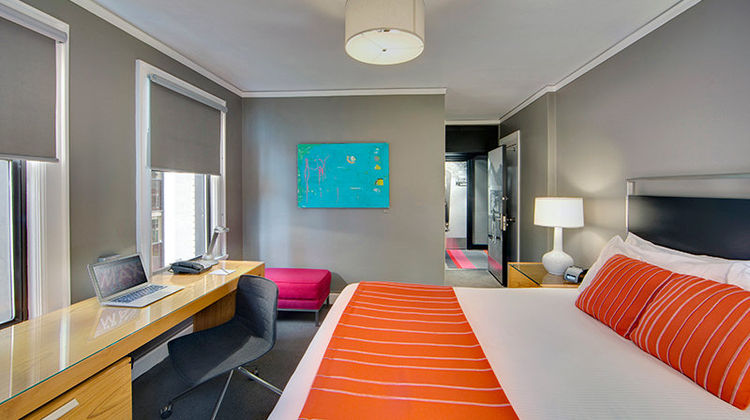 Hotel Max Room