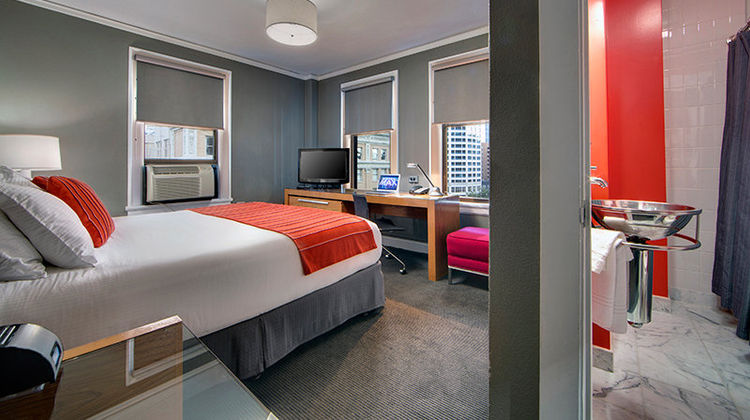 Hotel Max Room