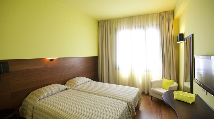 Athens Center Square Hotel Room