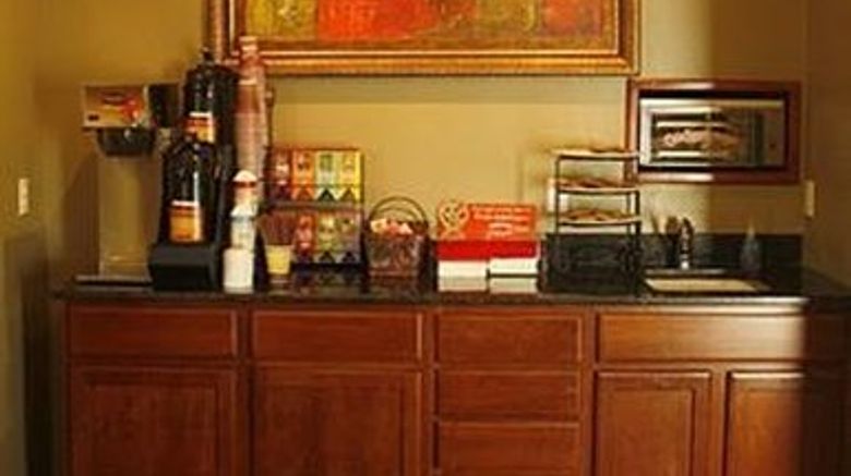 <b>Stratford Suites Lobby</b>. Images powered by <a href="https://www.leonardoworldwide.com/" title="Leonardo Worldwide" target="_blank">Leonardo</a>.
