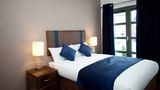The Spires Serviced Apartments Glasgow Room
