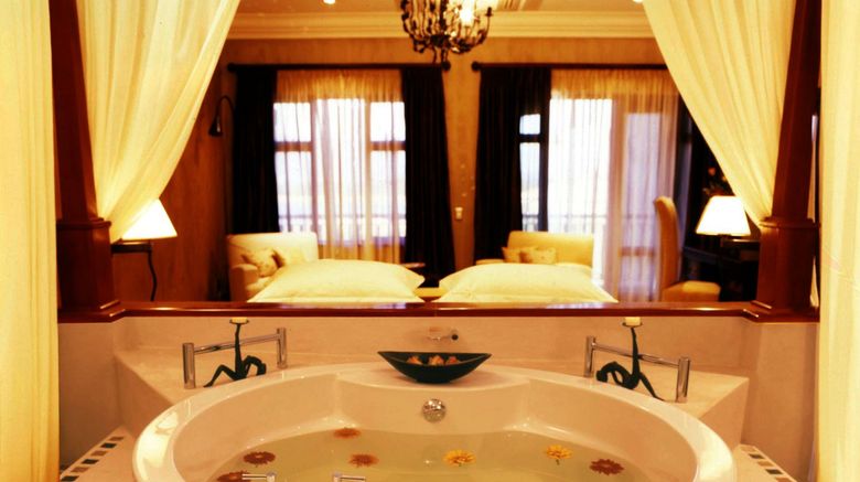 <b>Sante Hotel Resort and Spa Room</b>. Images powered by <a href="https://www.leonardoworldwide.com/" title="Leonardo Worldwide" target="_blank">Leonardo</a>.