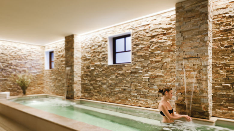 <b>Four Seasons Resort Vail Spa</b>. Images powered by <a href="https://leonardo.com/" title="Leonardo Worldwide" target="_blank">Leonardo</a>.