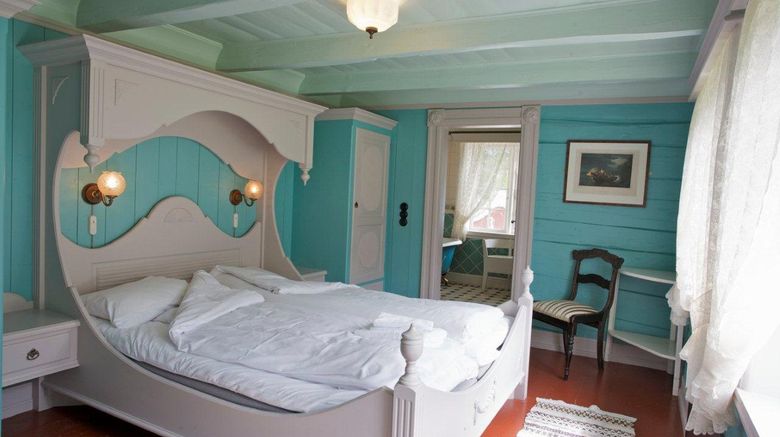 <b>Walaker Hotel Suite</b>. Images powered by <a href="https://leonardo.com/" title="Leonardo Worldwide" target="_blank">Leonardo</a>.