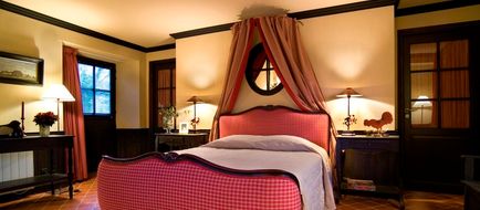 Chateau de Courban Room