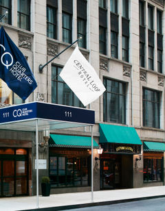 Club Quarters Hotel, Central Loop