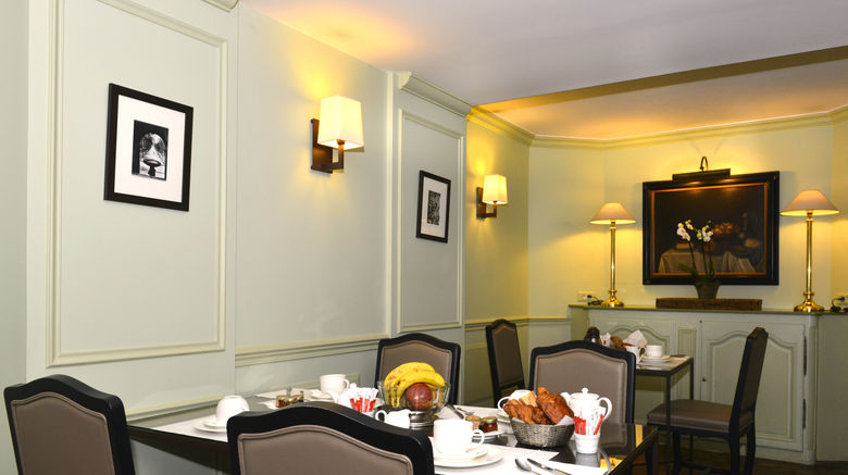 <b>Hotel Henri IV Restaurant</b>. Images powered by <a href="https://leonardo.com/" title="Leonardo Worldwide" target="_blank">Leonardo</a>.