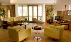 BurJuman Arjaan by Rotana