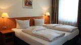 Hotel Niederraeder Hof Room