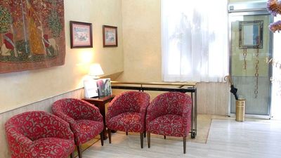 Reyes Catolicos Hotel