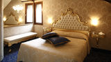 Hotel Savoia & Jolanda Room